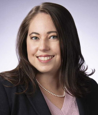 Stacey Beichler headshot.