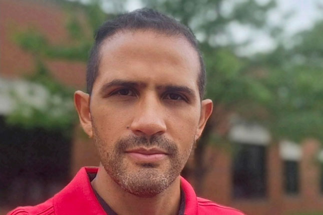 Tom Rivera headshot.