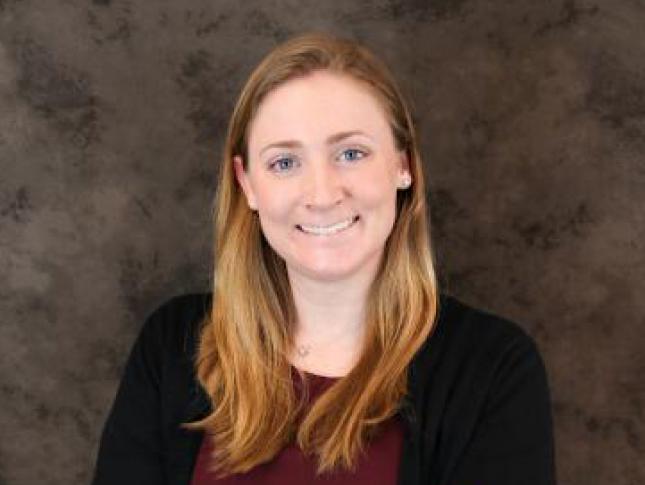 Eve Lukowski headshot.