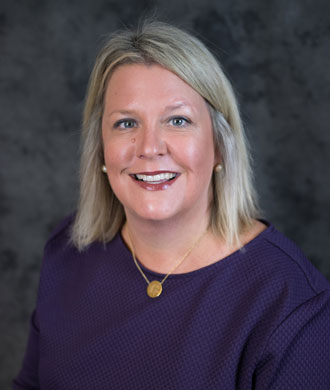 Maureen van Stone headshot.