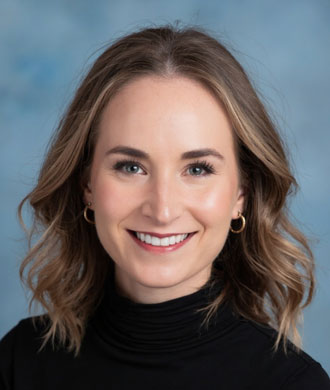 Emily Placek headshot.