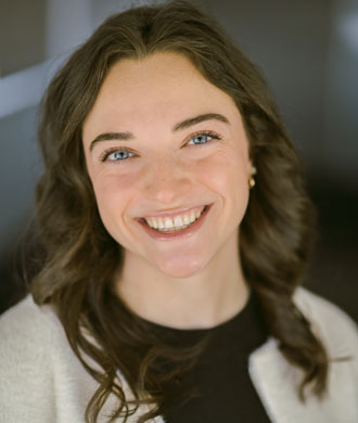 Maddie Ehrlich headshot.