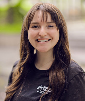 Grace Kulp headshot.