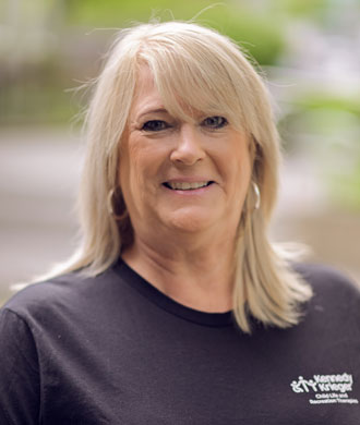 Karen Hartlove headshot.