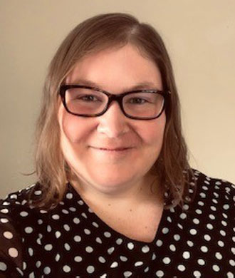 Alexis Heidlebaugh headshot.