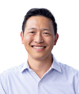 Andrew Park headshot.