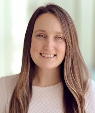 Ashley Goyette headshot.