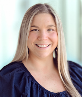 Karlie Kimball headshot.