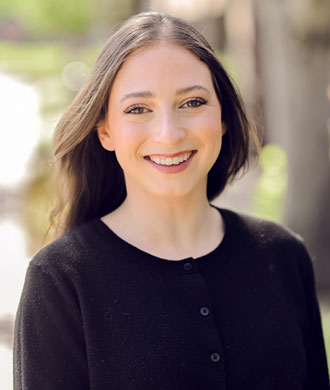 Kristen Gibson headshot