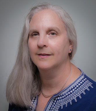 Heather McLean headshot.