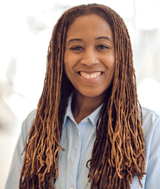 Nikia Stinson headshot.