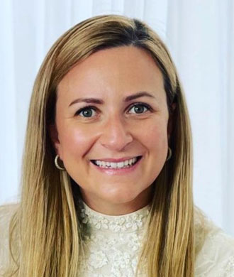 Katherine Burton headshot.