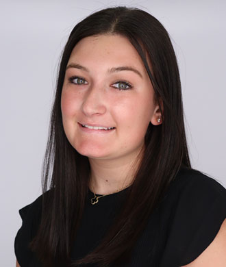 Jillian Broderick headshot.