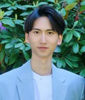 Ziyang Xu headshot.