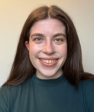 Elizabeth Cansler headshot.