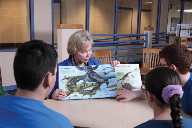 Article about the planned Center for Specialized Education Innovation.