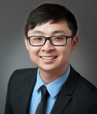 Anhvu Nguyen headshot.