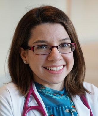 Jessica De Curtis Fernandez headshot