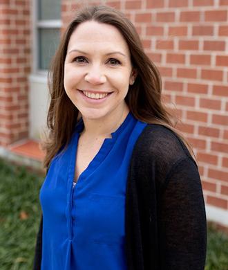 Kirsten Russo headshot.