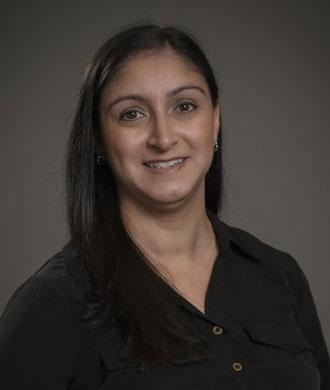 Michelle Bubnik Harrison headshot.